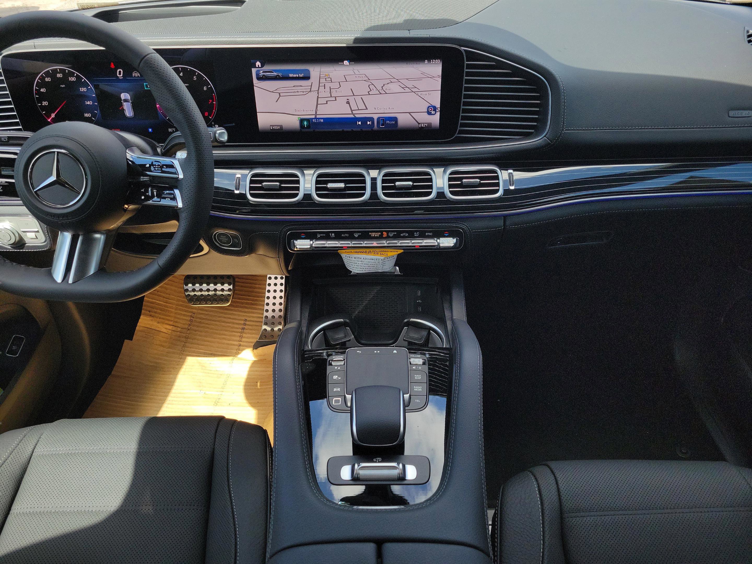 New 2026 Mercedes-Benz GLS 580 4MATIC image 19