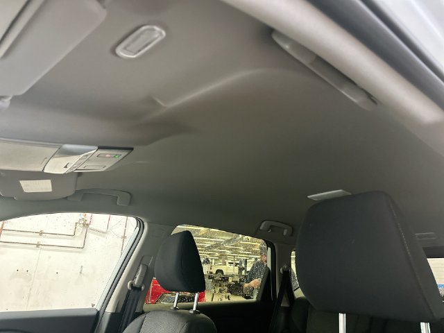 Used 2026 Nissan Rogue SV AWD/4WD image 23