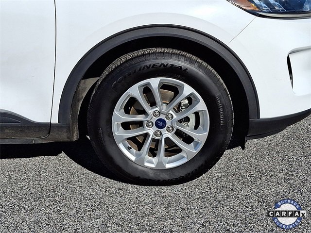 Used 2020 Ford Escape SE image 13