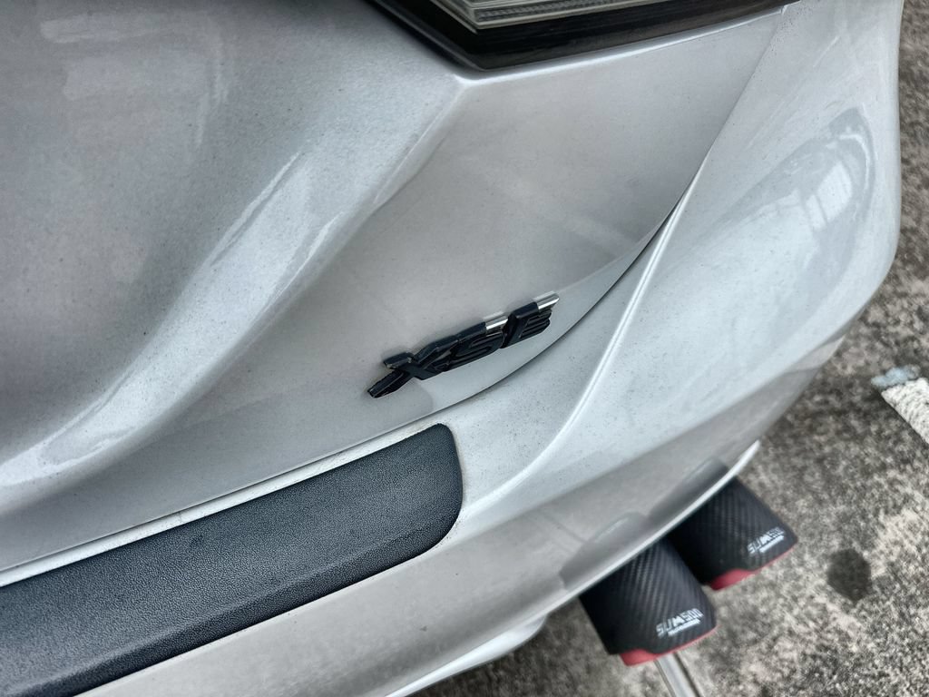 Used 2020 Toyota Camry XSE FWD image 14