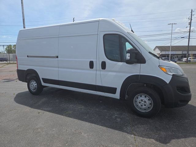 Used 2023 RAM ProMaster 2500 image 2