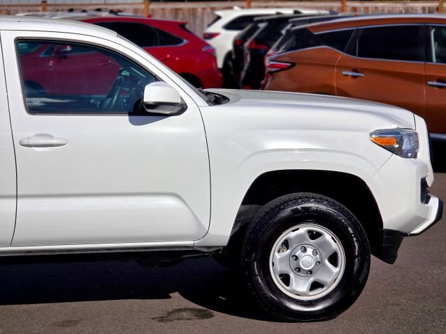 Used 2023 Toyota Tacoma SR AWD/4WD image 10