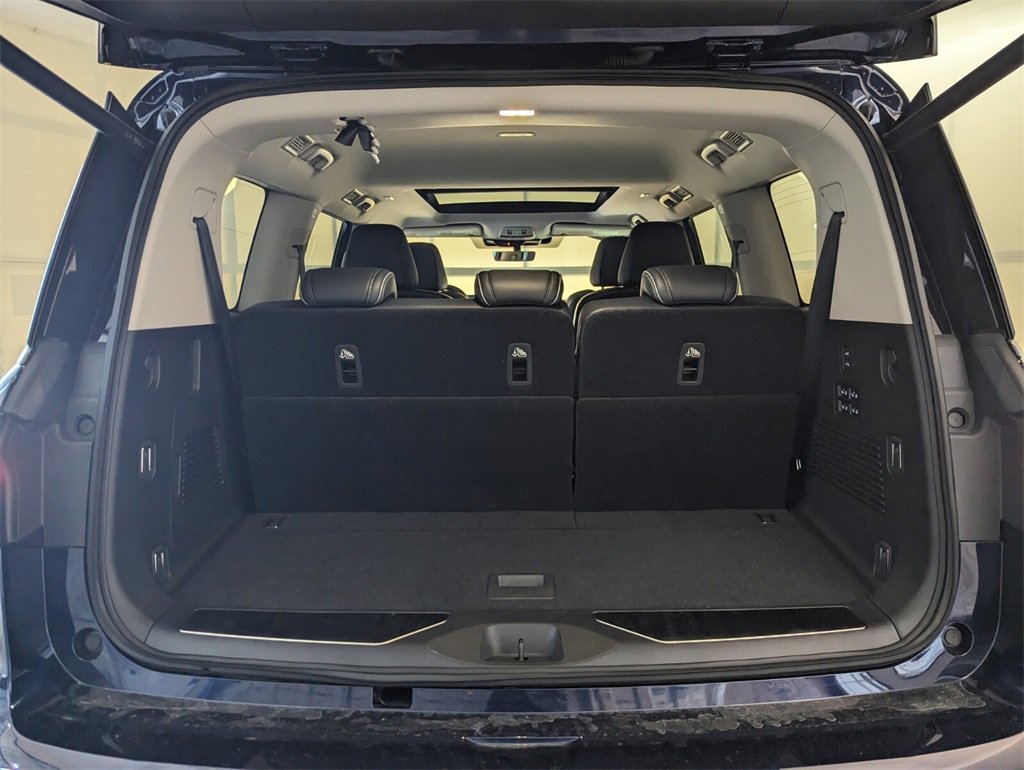 Used 2025 INFINITI QX80 Luxe image 13