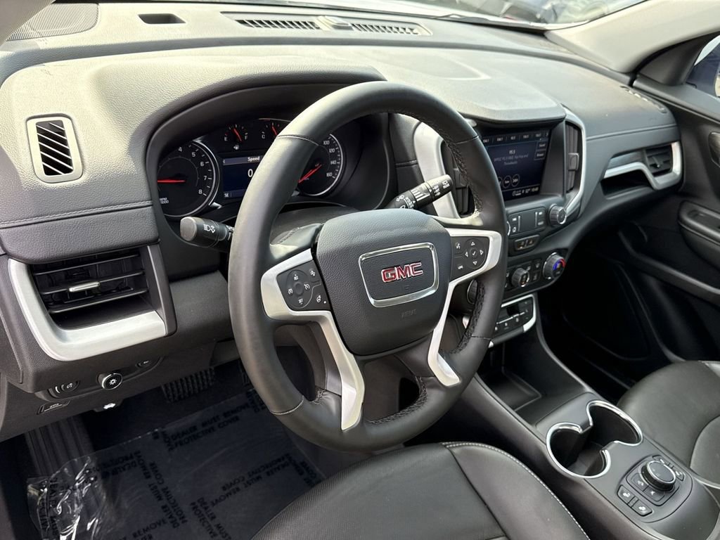 Used 2024 GMC Terrain SLT image 16