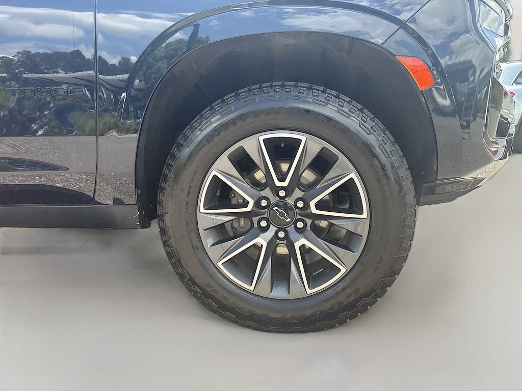 Used 2023 Chevrolet Tahoe Z71 AWD/4WD image 10