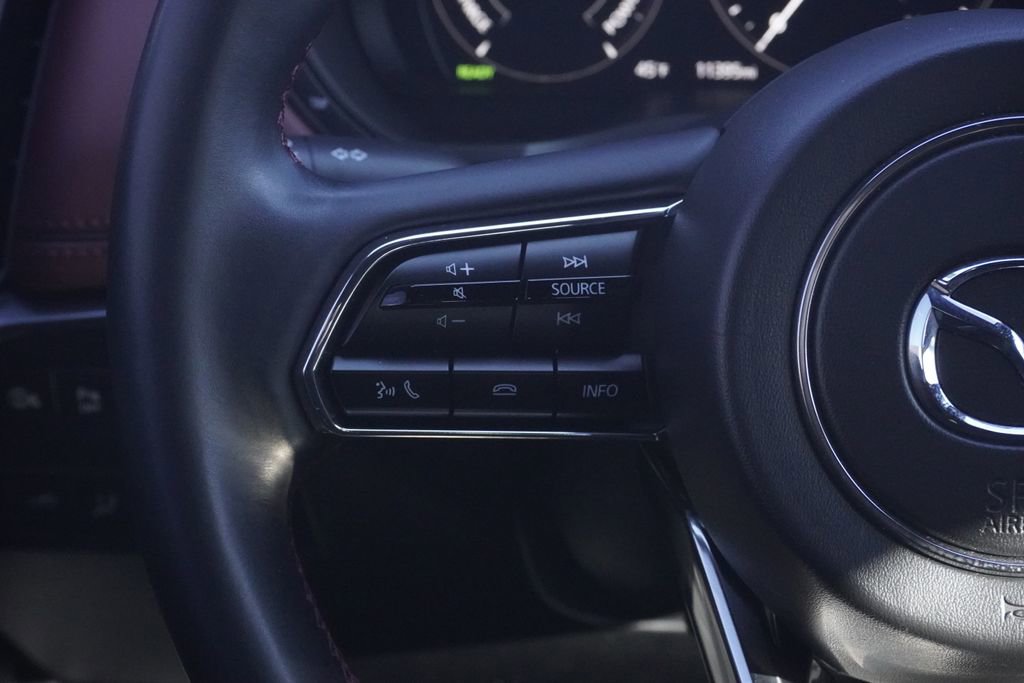 Used 2025 MAZDA CX-70 Plug-In Hybrid w/ Premium Plus image 12