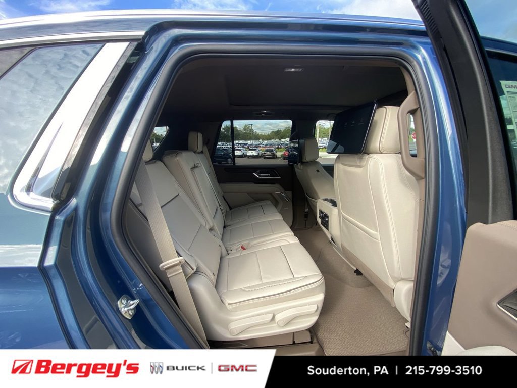 New 2026 GMC Yukon Denali w/ Denali Reserve Package AWD/4WD image 23