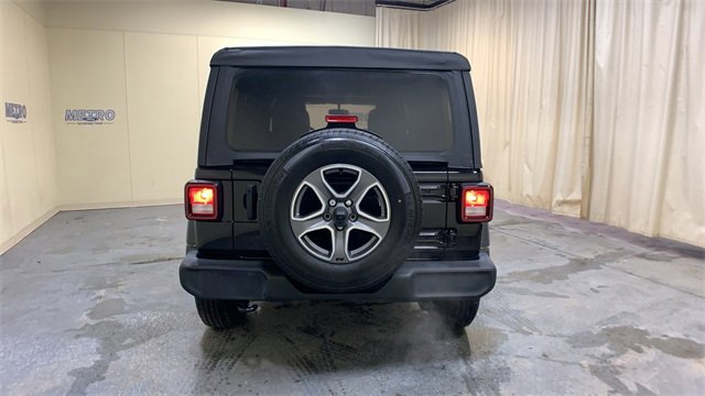 Used 2022 Jeep Wrangler Unlimited Sport image 4