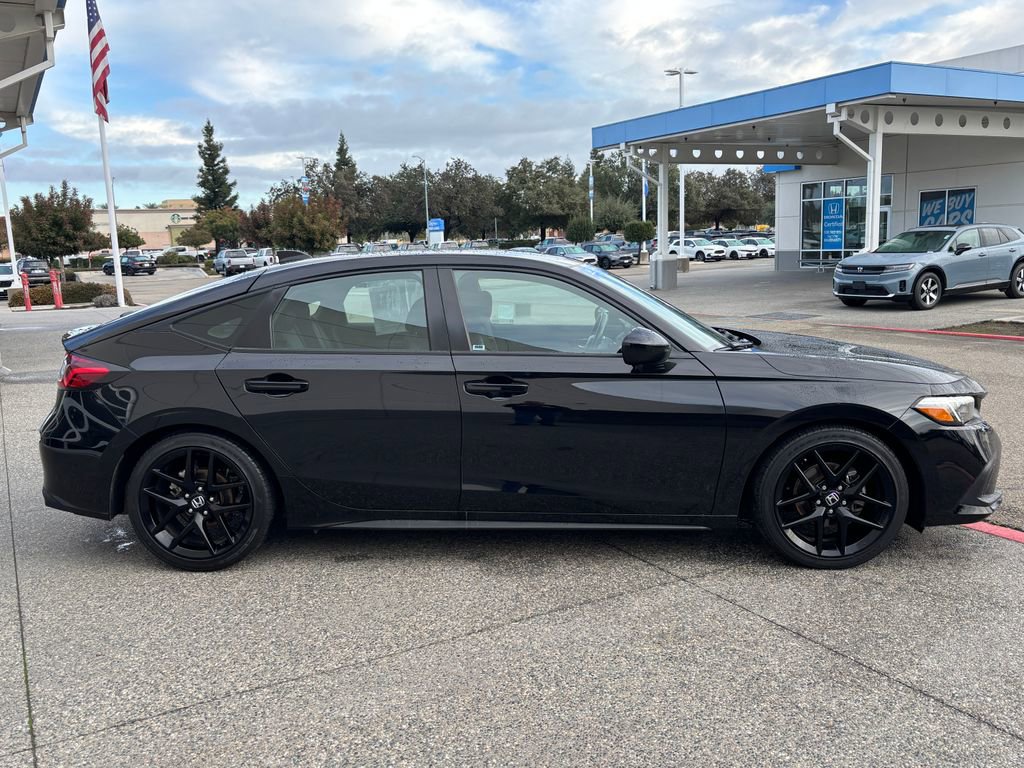 Used 2022 Honda Civic Sport image 4