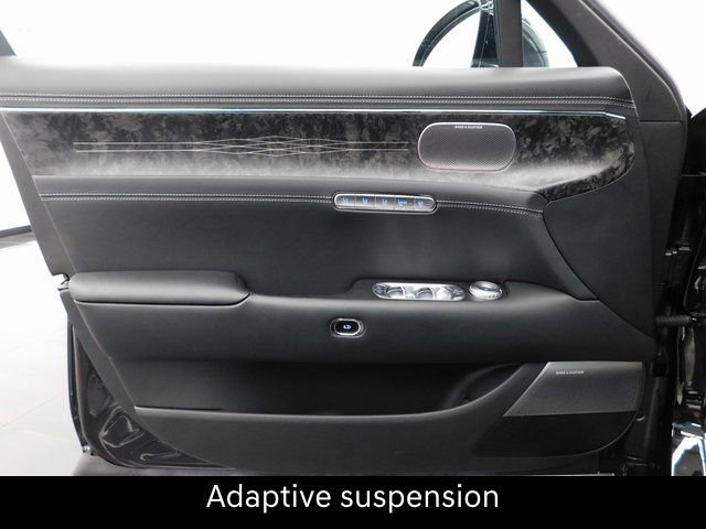 Used 2024 Genesis G90 3.5T image 22