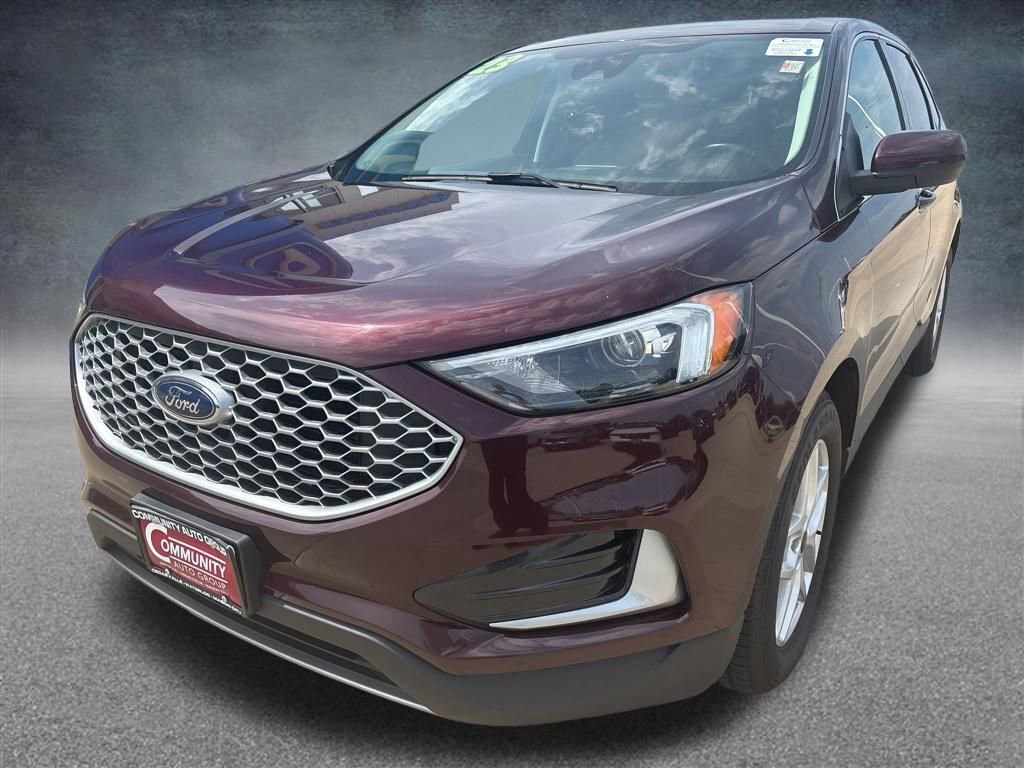 Used 2023 Ford Edge SEL image 8