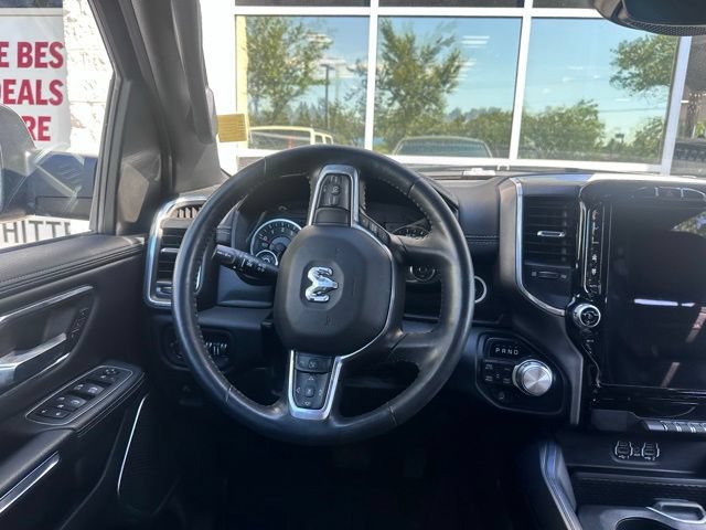 Used 2023 RAM 1500 Laramie AWD/4WD image 18