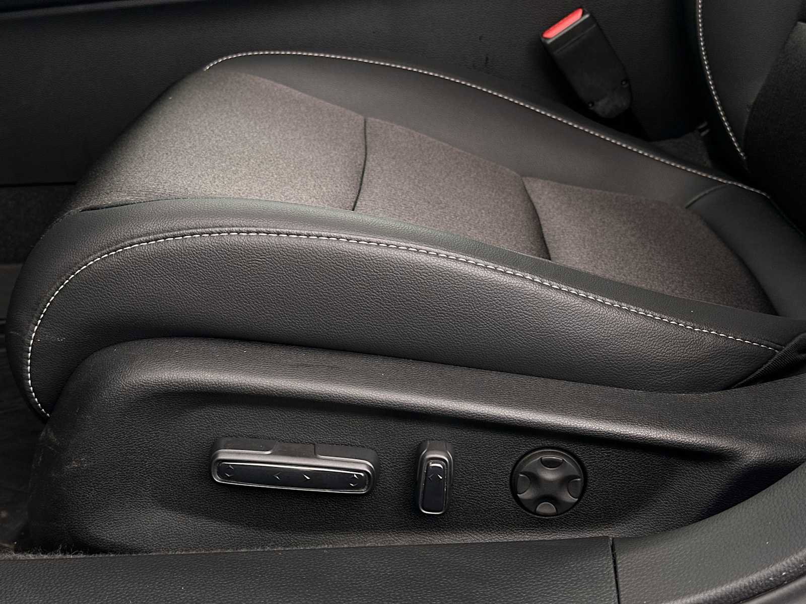 Used 2022 Honda Accord Sport image 14