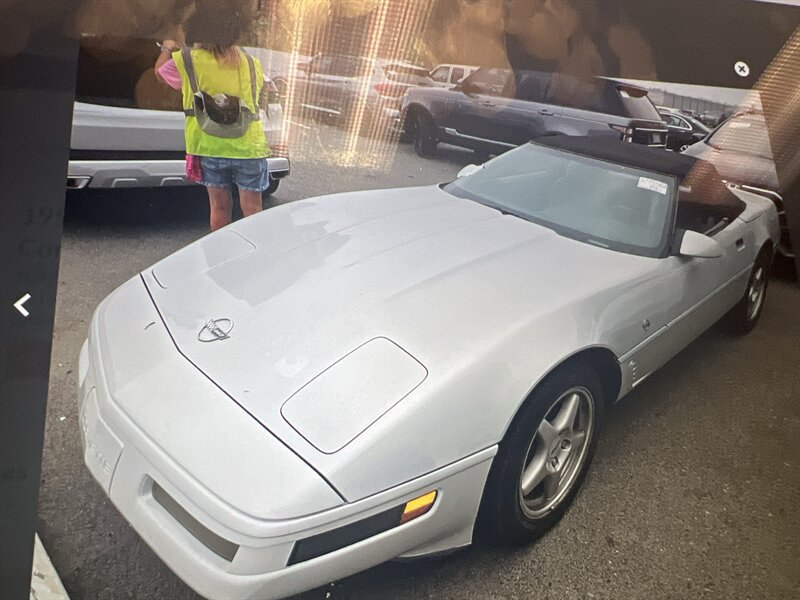 Used 1996 Chevrolet Corvette Convertible RWD image 1