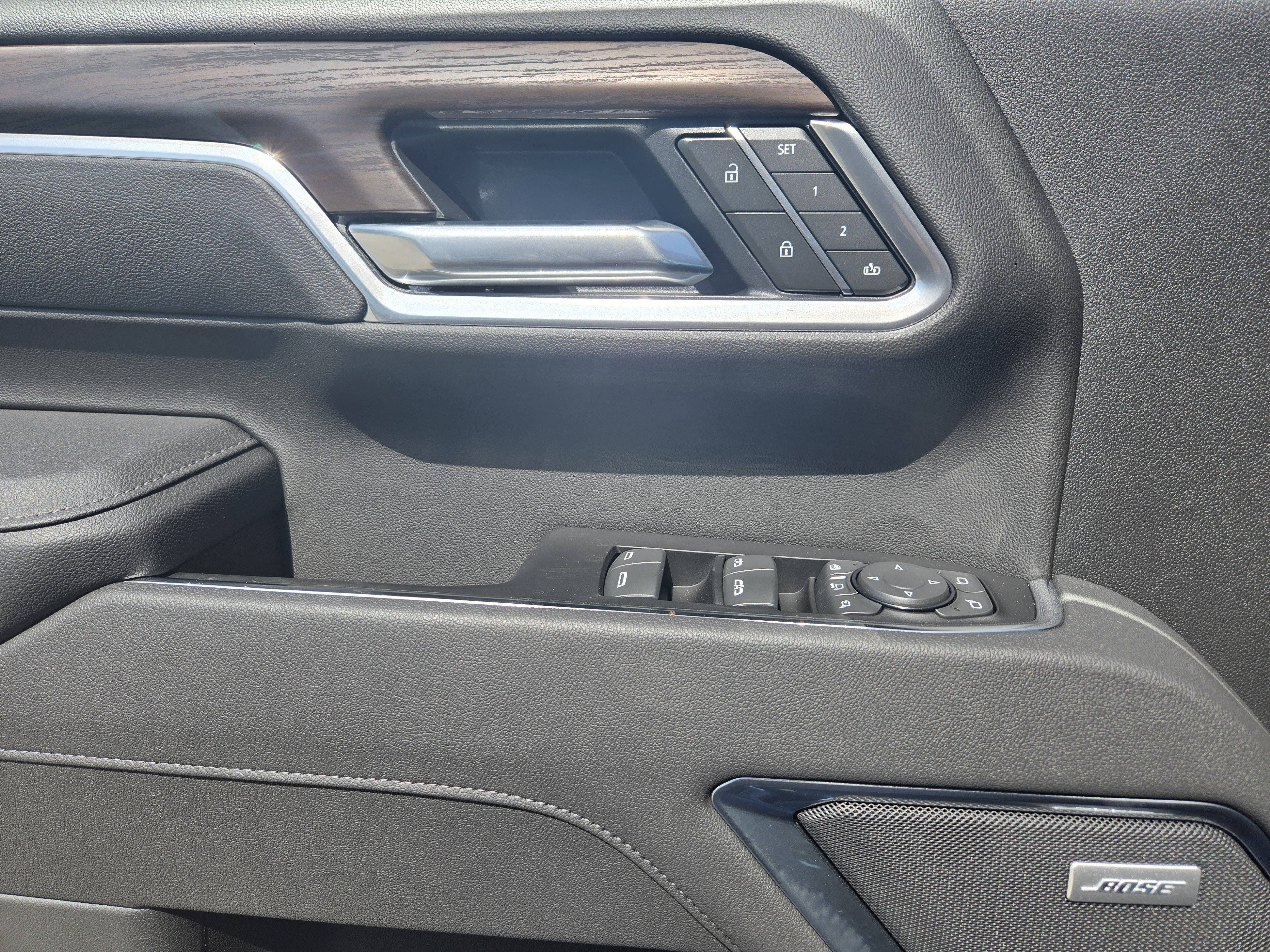 New 2025 GMC Sierra 2500 SLT w/ Texas SLT Premium Package image 16