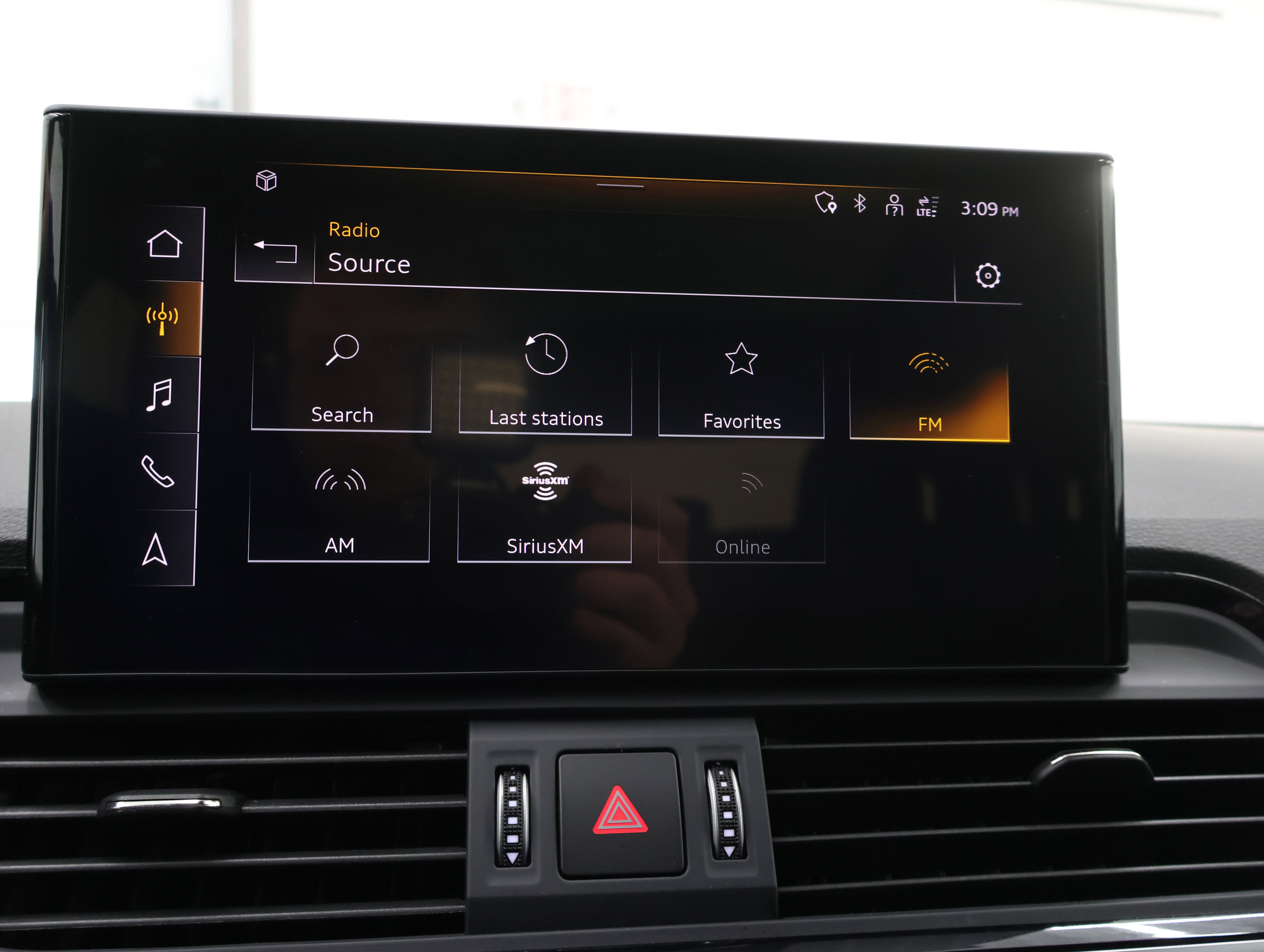 Used 2025 Audi Q5 2.0T Premium image 52