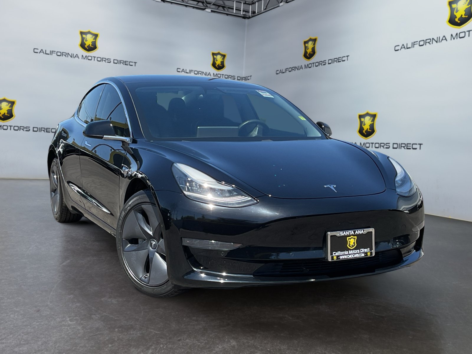 Used 2020 Tesla Model 3 Standard Range RWD image 3