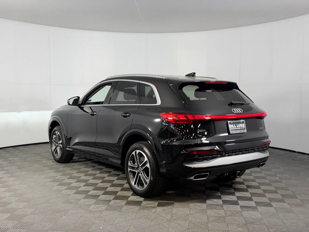 Used 2025 Audi Q5 Premium w/ Convenience Package AWD/4WD image 10