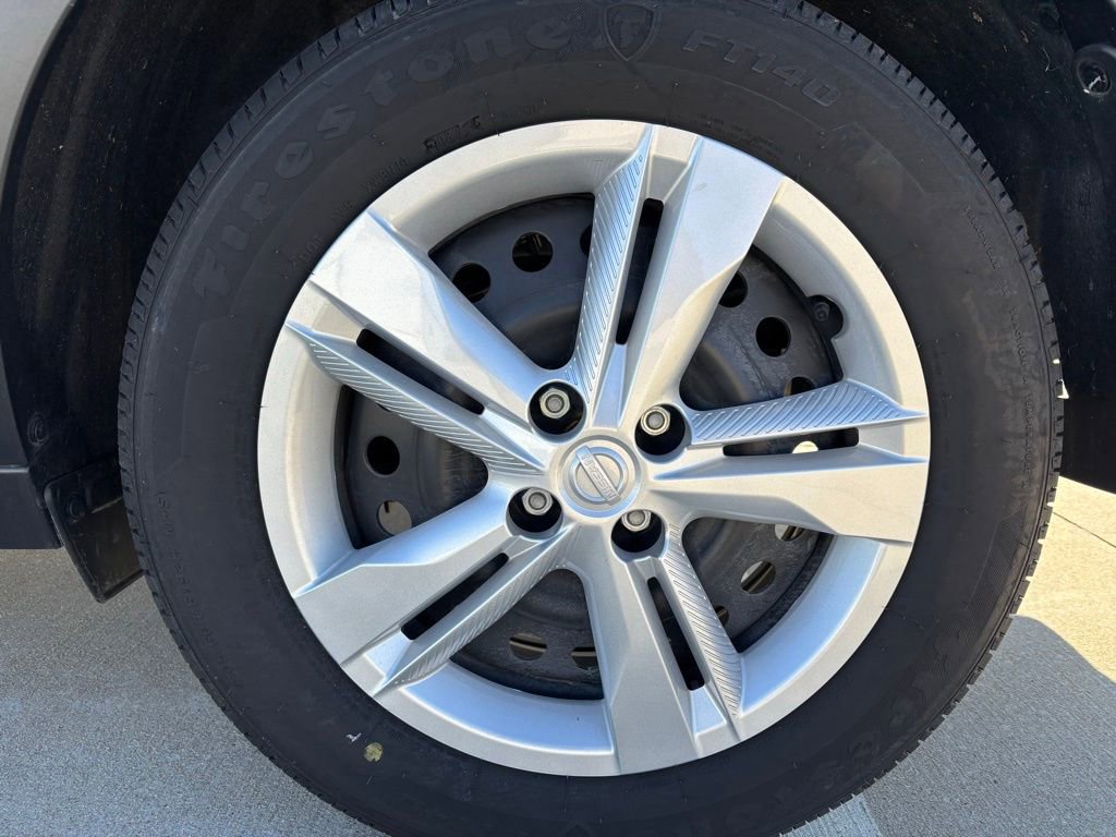 Used 2025 Nissan Kicks Play S image 10