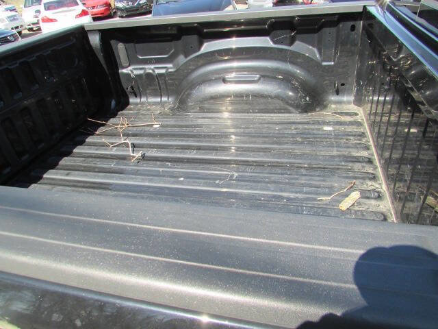 Used 2019 RAM 1500 Big Horn image 9