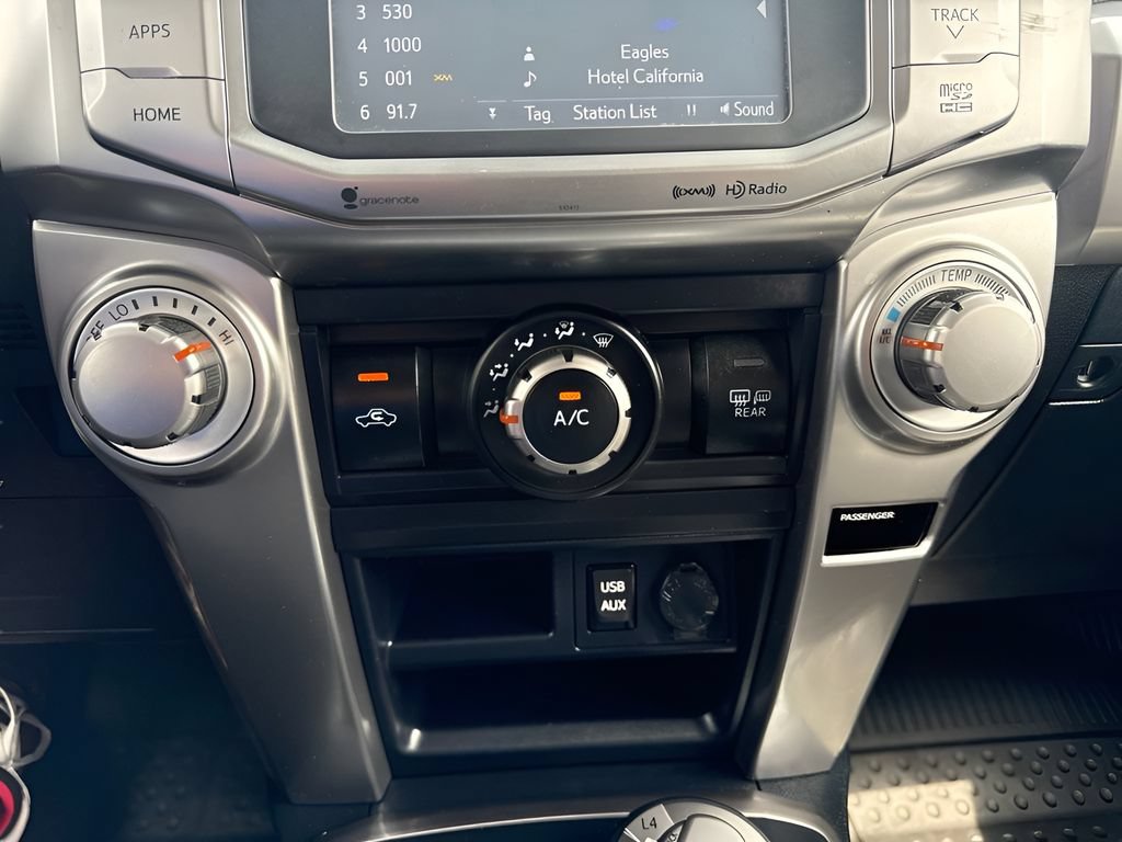 Used 2019 Toyota 4Runner SR5 Premium AWD/4WD image 19