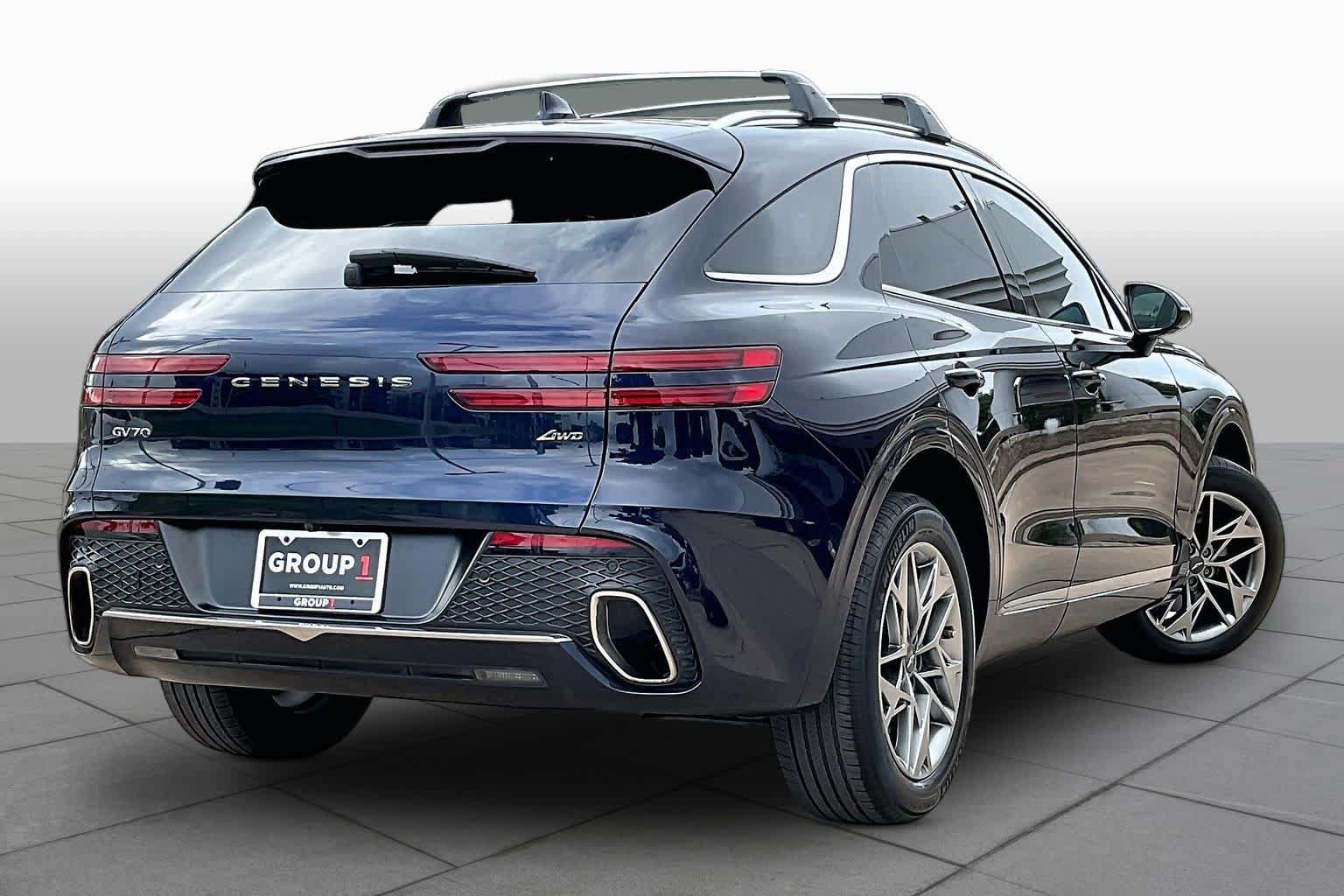 Used 2023 Genesis GV70 2.5T w/ Select Package AWD/4WD image 13