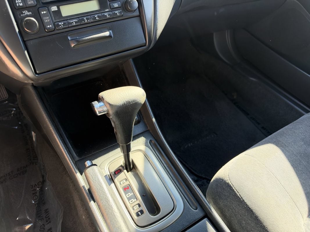Used 2001 Honda Accord LX image 19