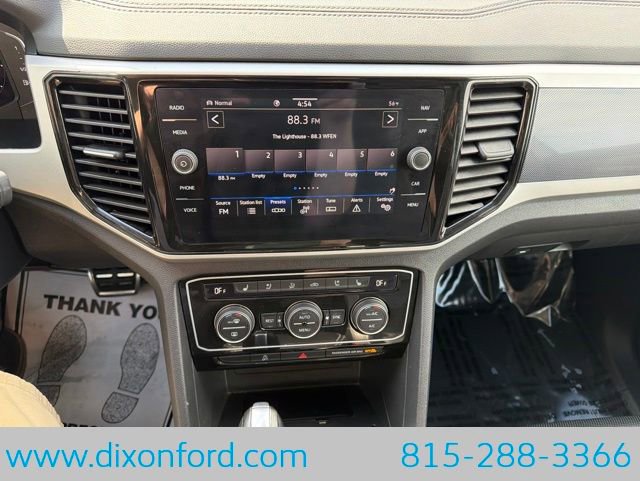 Used 2022 Volkswagen Atlas SEL Premium R-Line AWD/4WD image 13