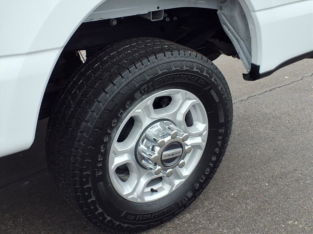 Used 2025 Ford F350 XLT image 25