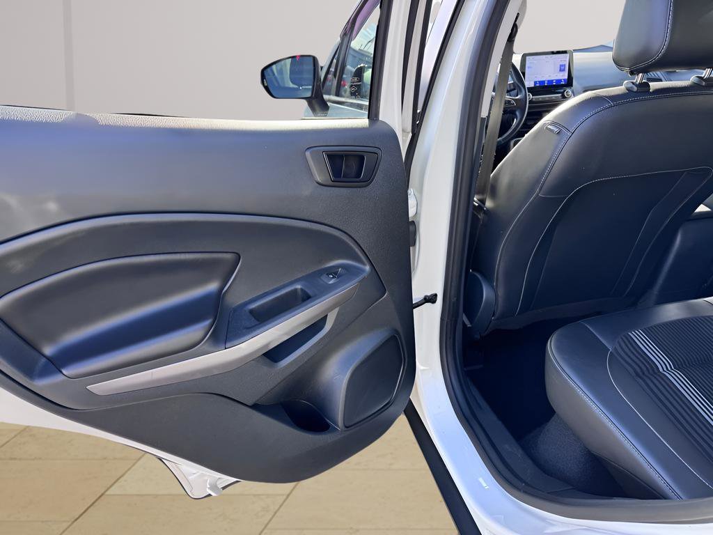 Used 2020 Ford EcoSport SES image 30