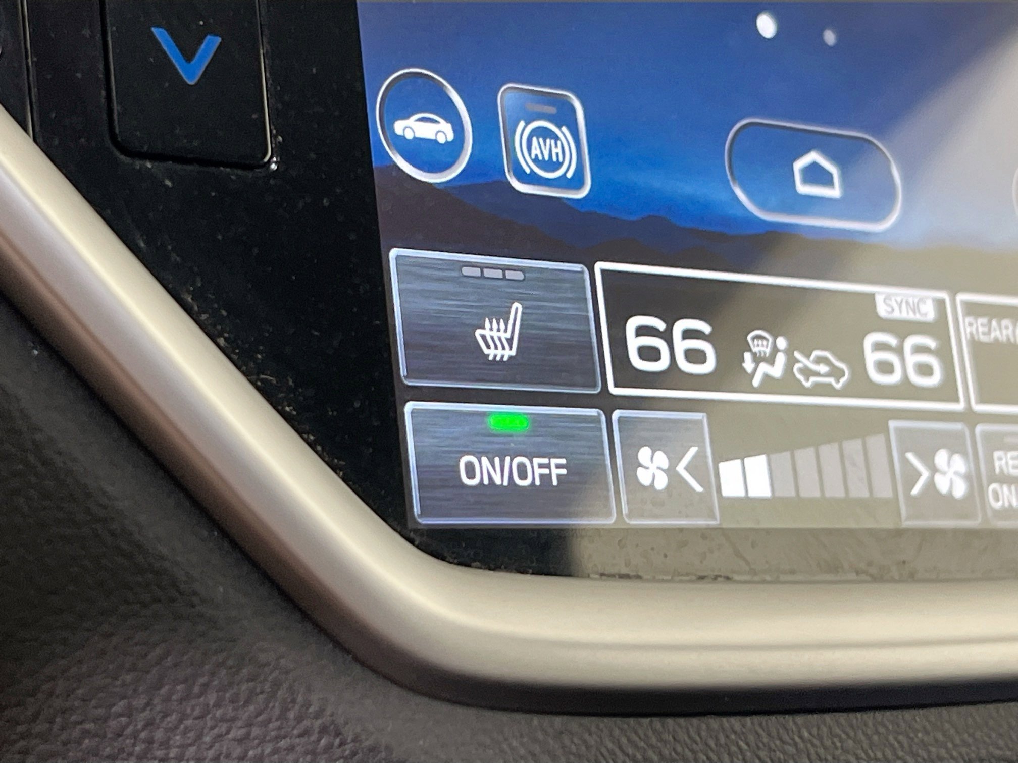 Used 2023 Subaru Ascent Limited image 19