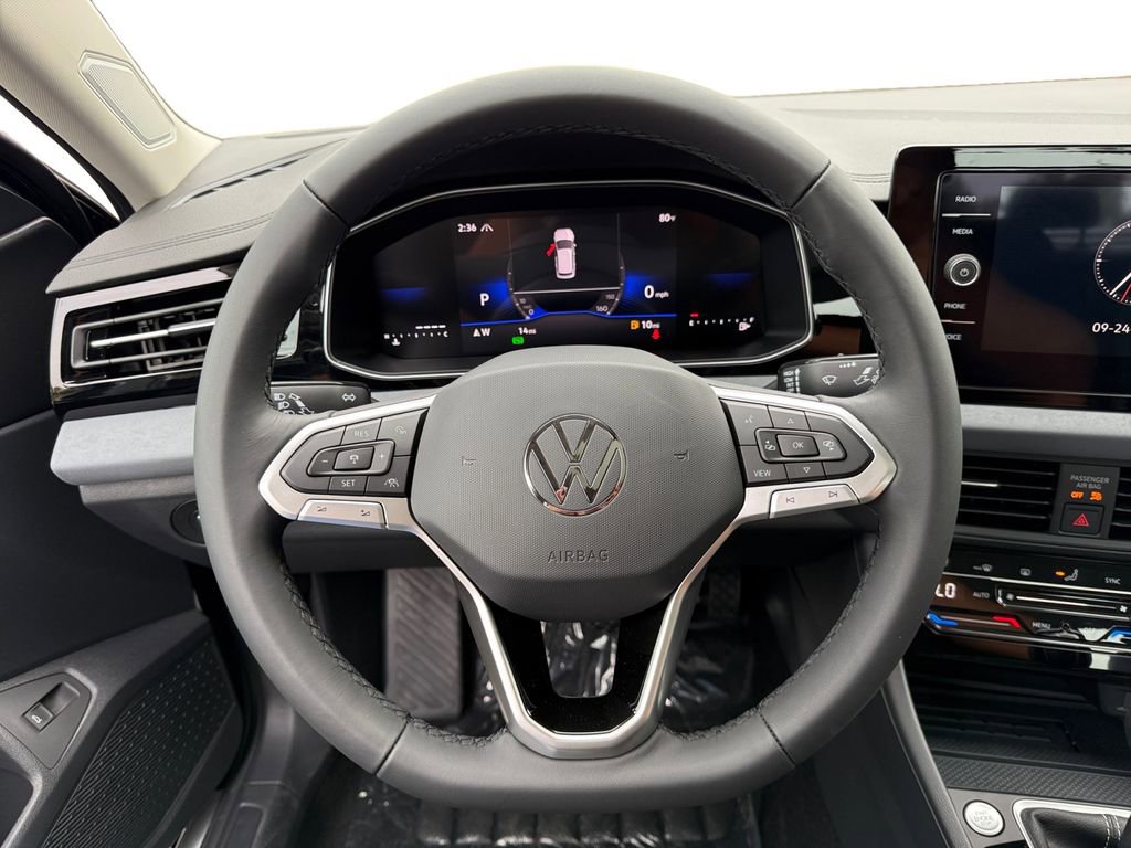 New 2026 Volkswagen Jetta SE image 12