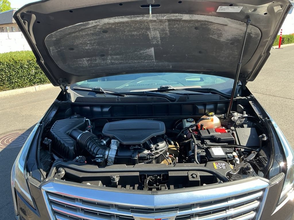 Used 2017 Cadillac XT5 Platinum w/ Driver Assist Package AWD/4WD image 35