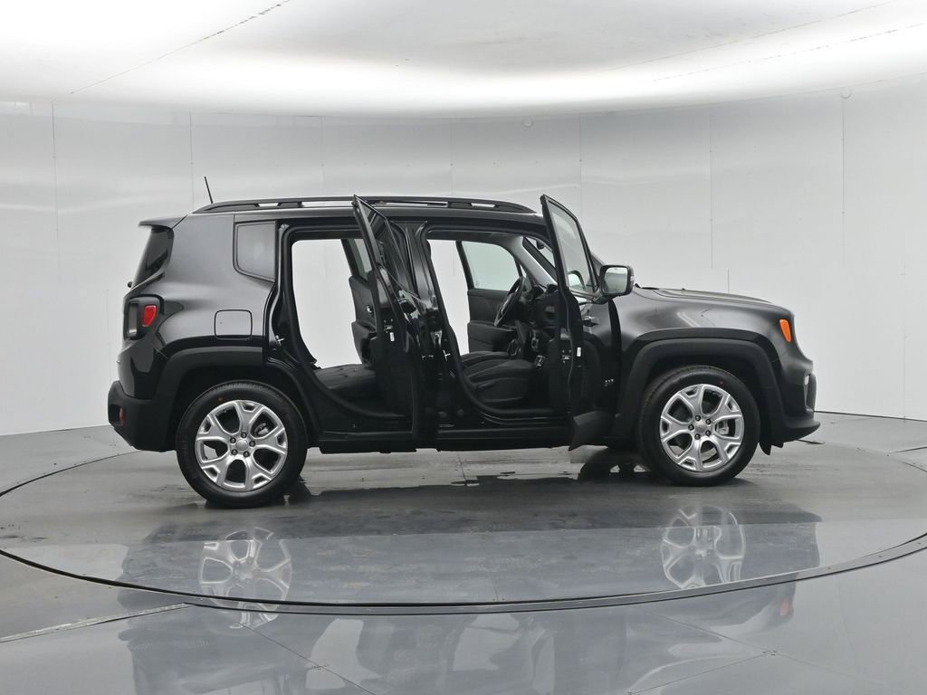Used 2020 Jeep Renegade Limited w/ UConnect 8.4 Nav Group image 5
