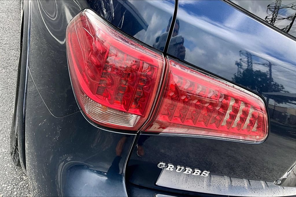 Used 2016 INFINITI QX80 2WD w/ Driver's Assistance Package image 42