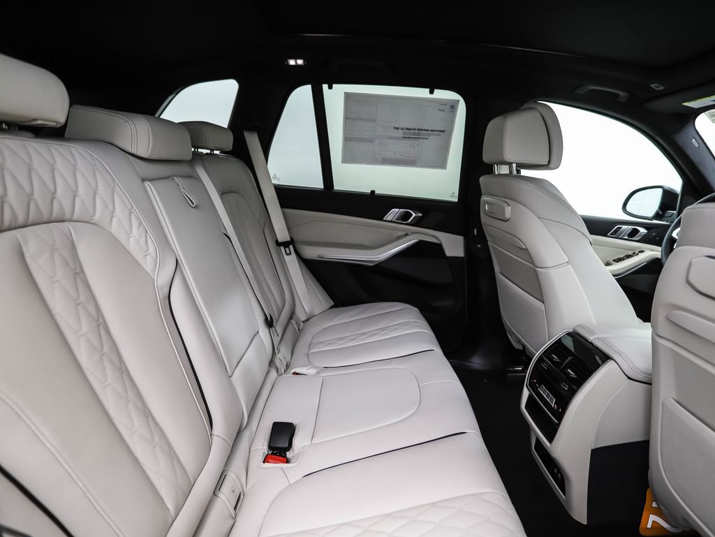 New 2026 BMW X5 xDrive40i w/ Executive Package image 27