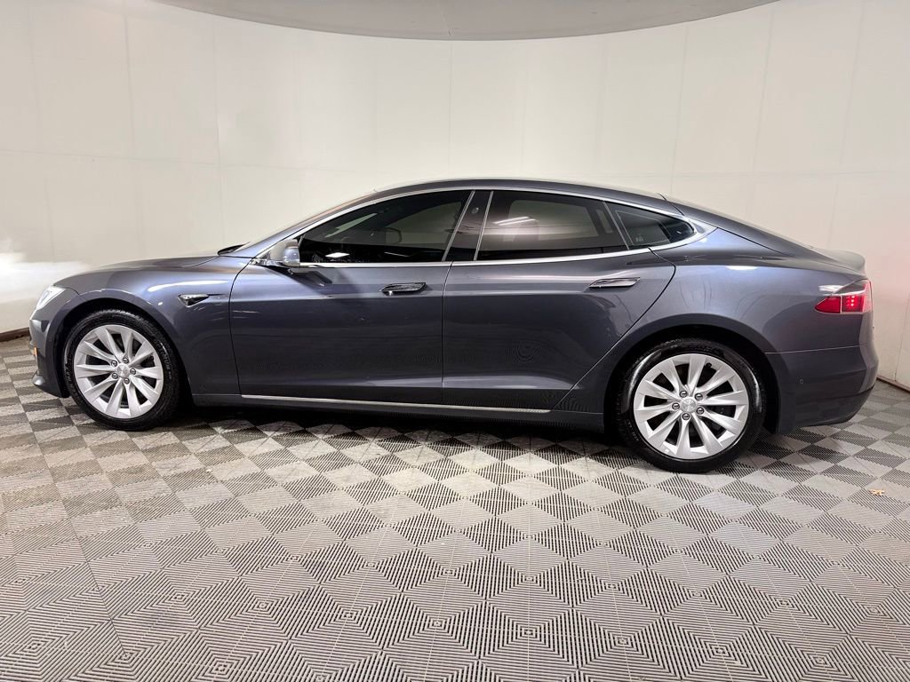 Used 2018 Tesla Model S 75D AWD/4WD image 3