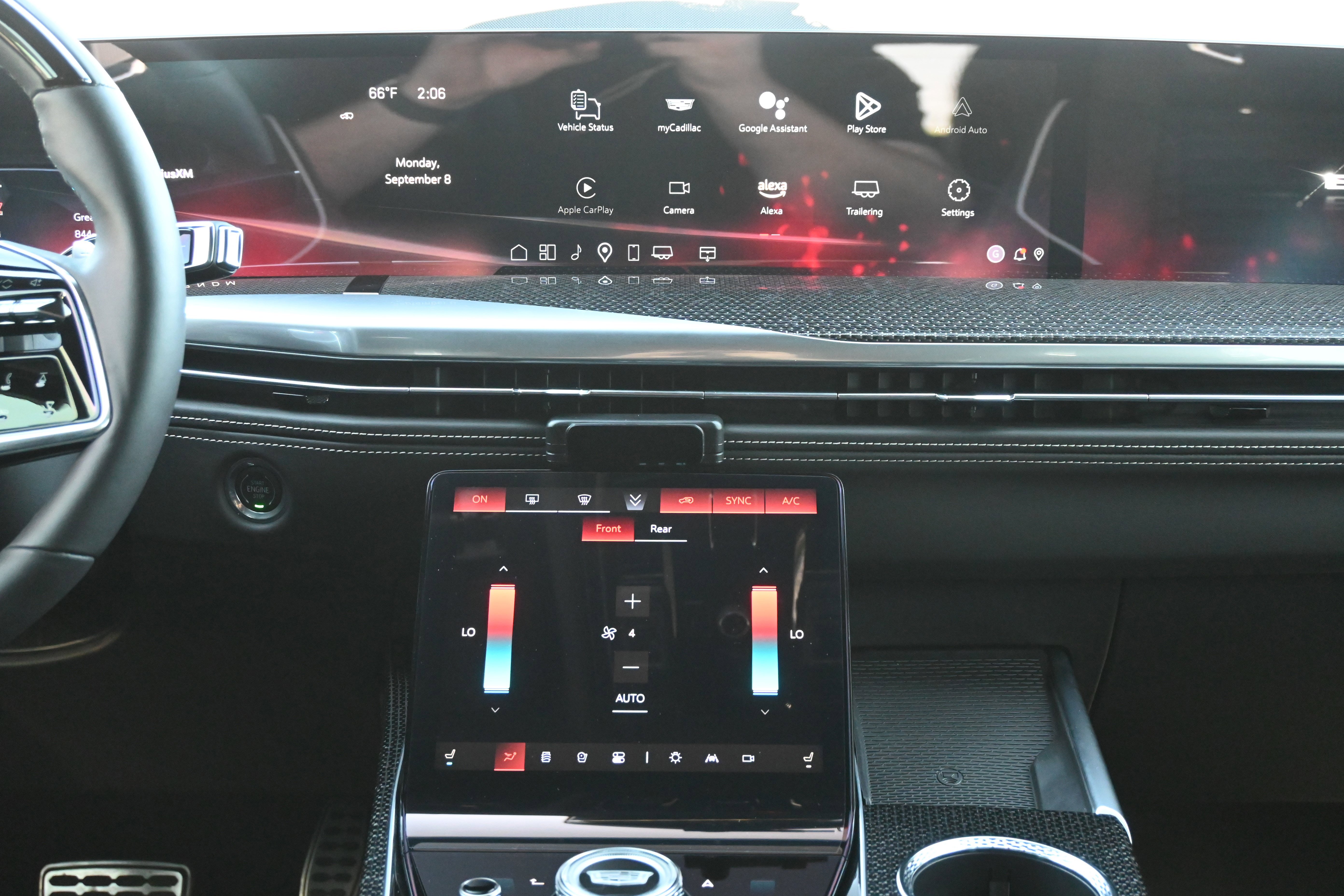 Used 2025 Cadillac Escalade V image 5