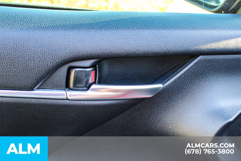 Used 2024 Toyota Camry SE FWD image 36