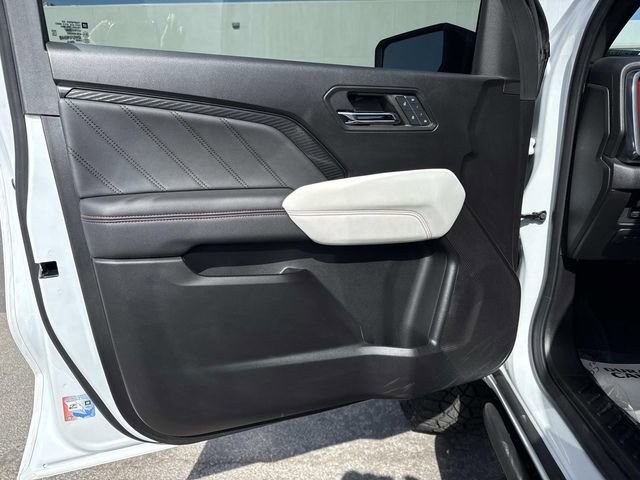 Used 2024 GMC Canyon AT4X w/ AT4X AEV Edition image 9