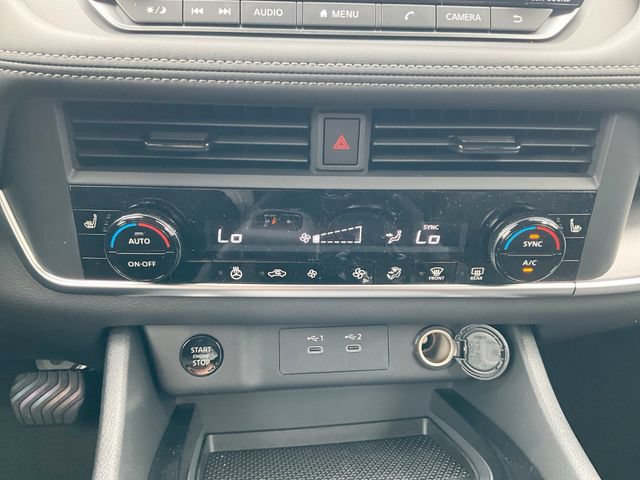 New 2026 Nissan Rogue SV w/ Cold Weather Package AWD/4WD image 17