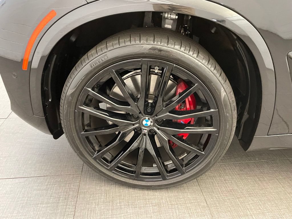 Used 2026 BMW X5 M60i AWD/4WD image 14