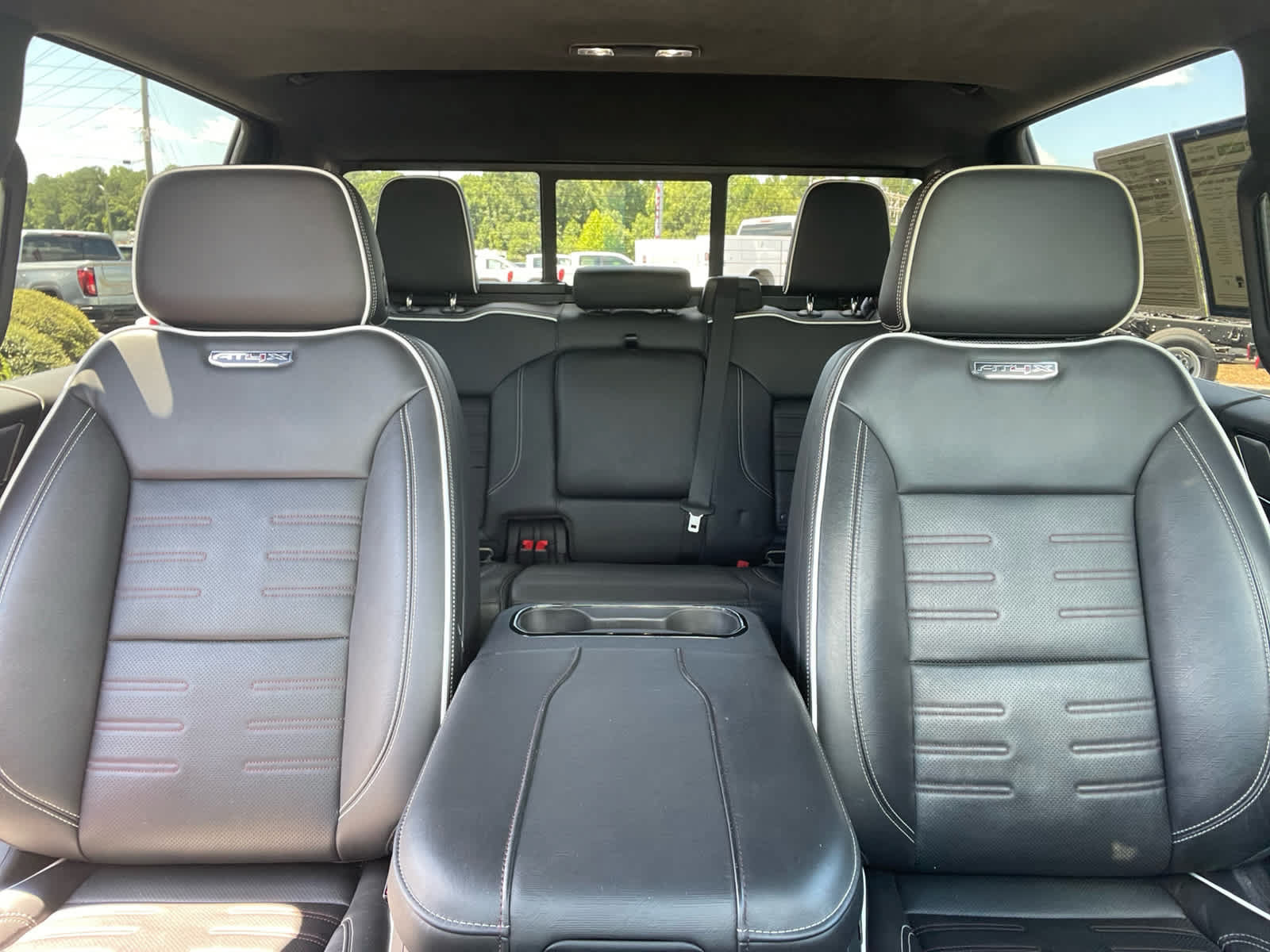 Used 2023 GMC Sierra 1500 AT4X AWD/4WD image 28