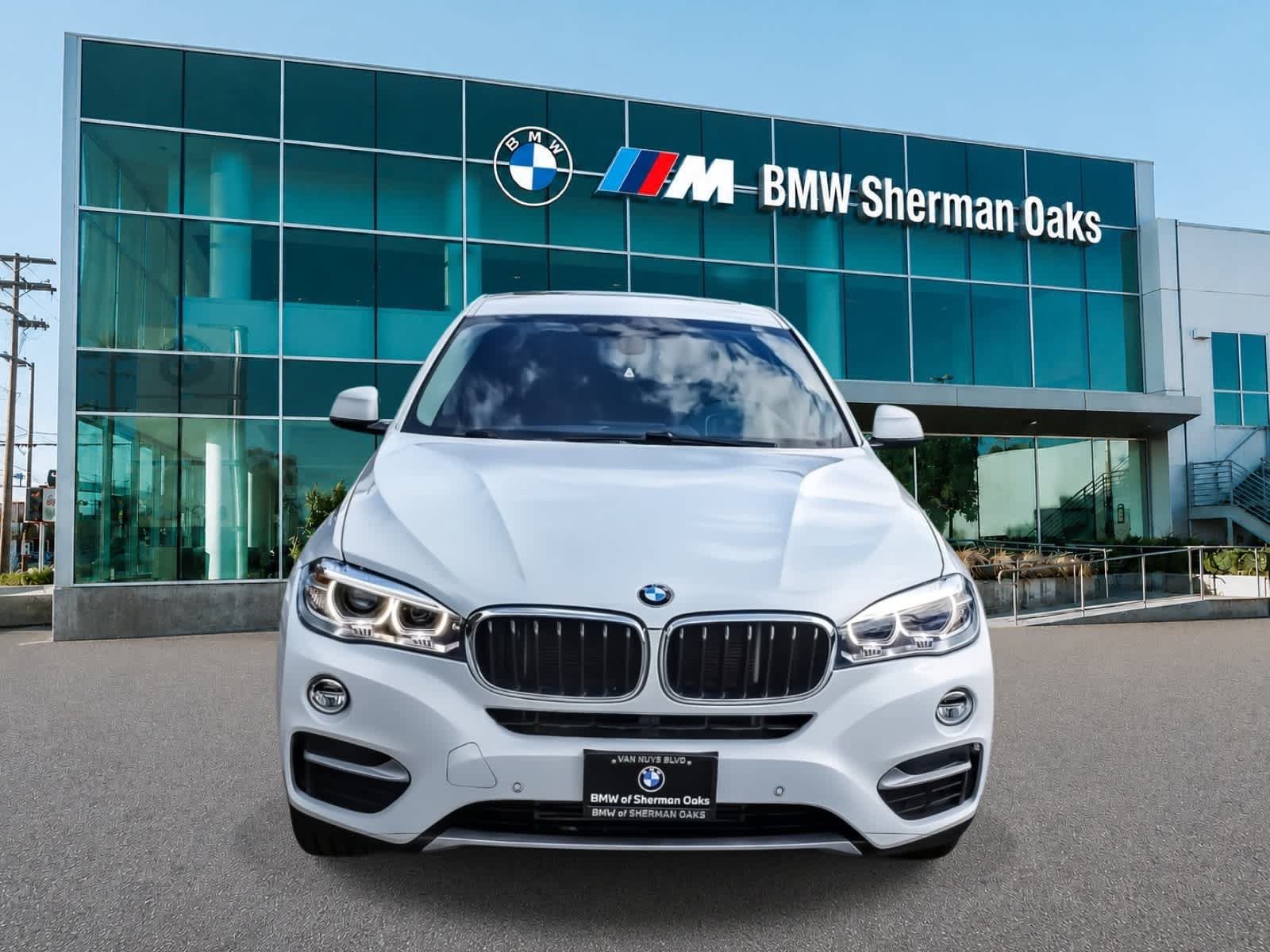 Used 2015 BMW X6 xDrive35i AWD/4WD image 2