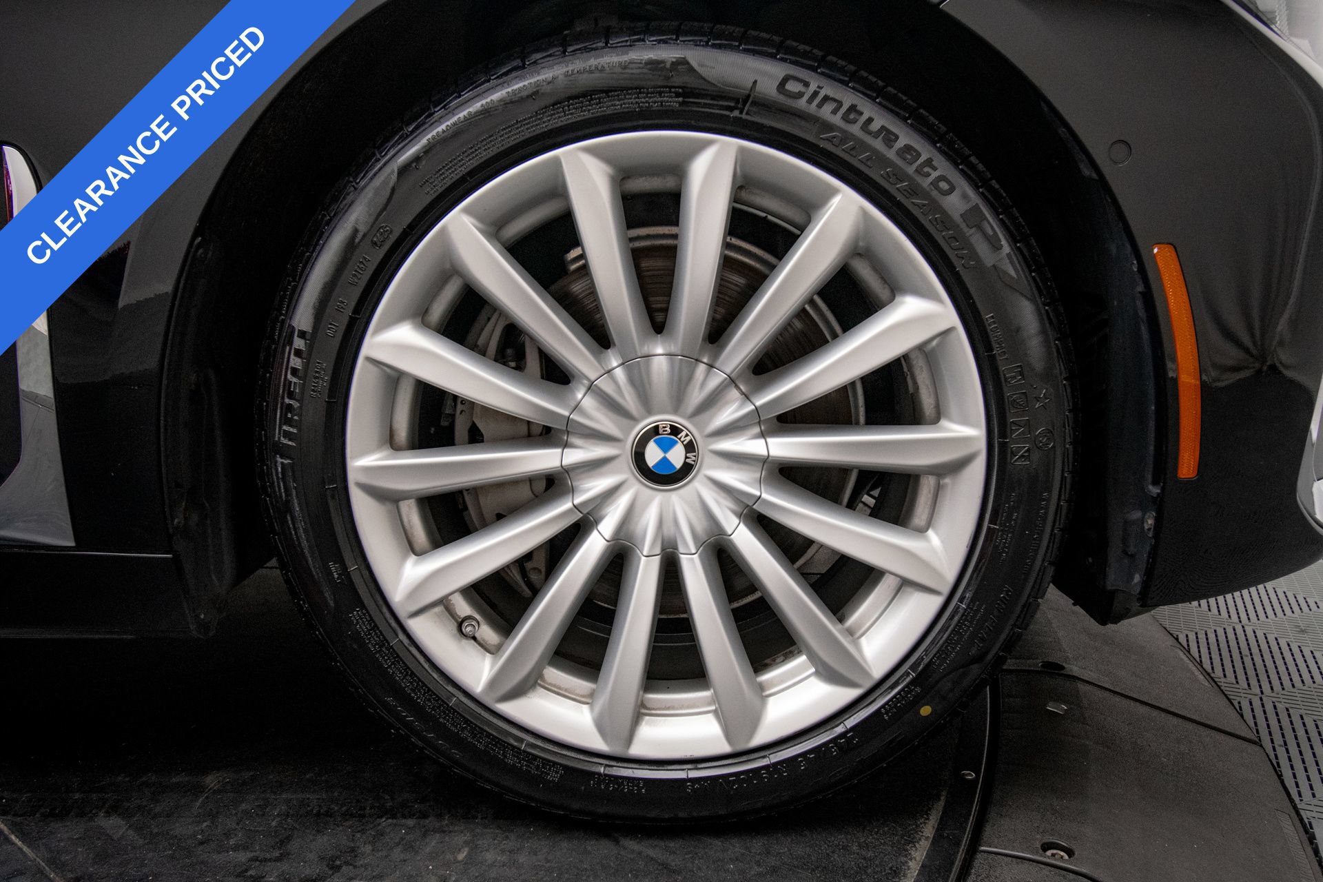 Used 2020 BMW 740i xDrive AWD/4WD image 32