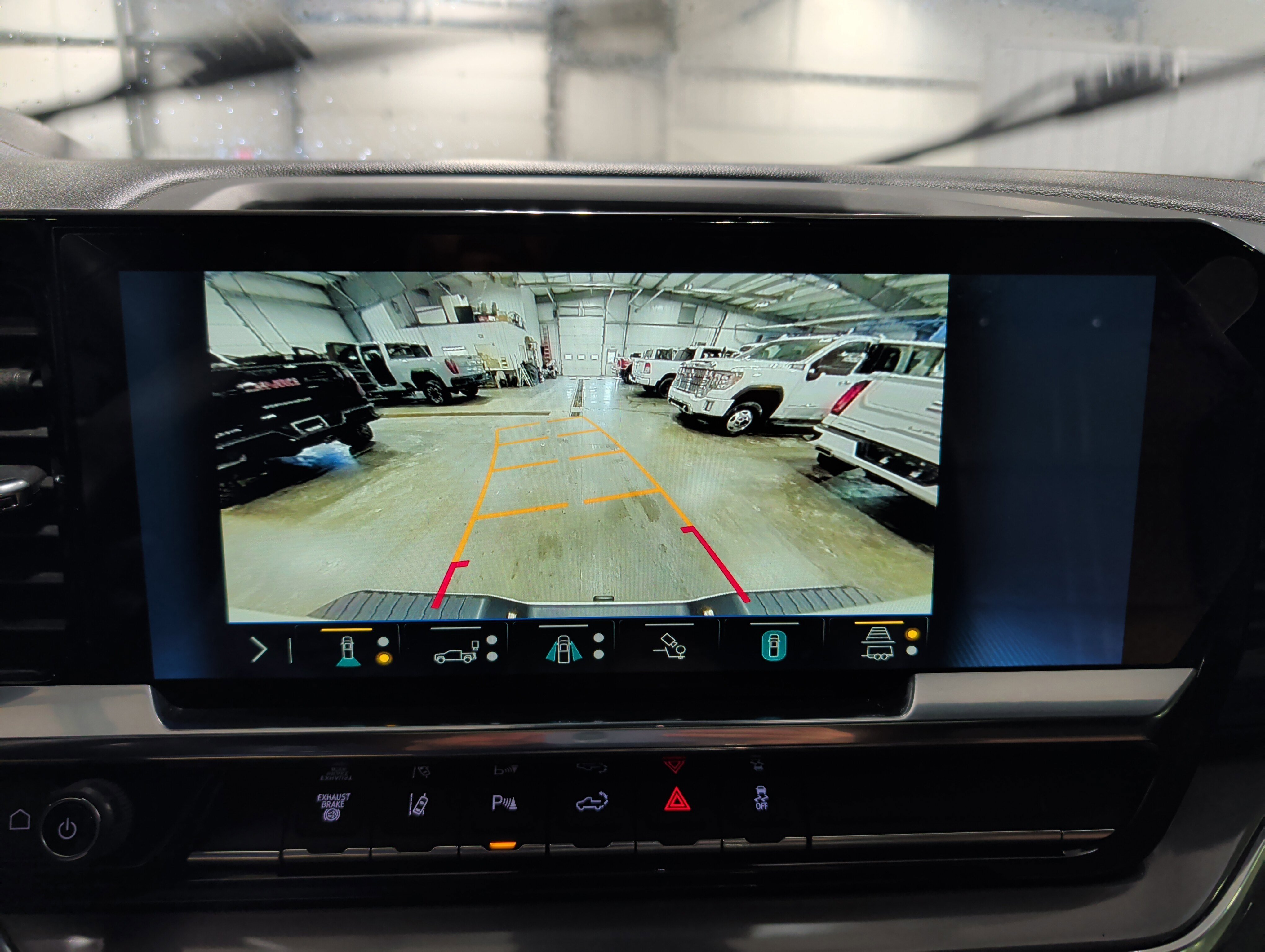 Used 2024 Chevrolet Silverado 3500 High Country w/ High Country Premium Package image 13