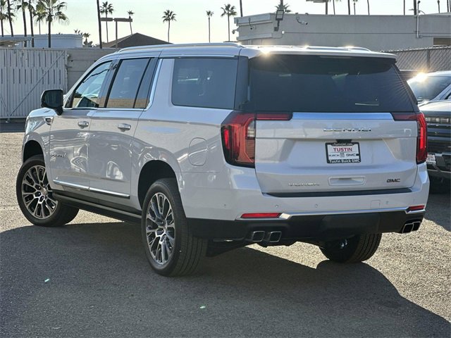 New 2026 GMC Yukon XL Denali w/ Denali Reserve Package image 5