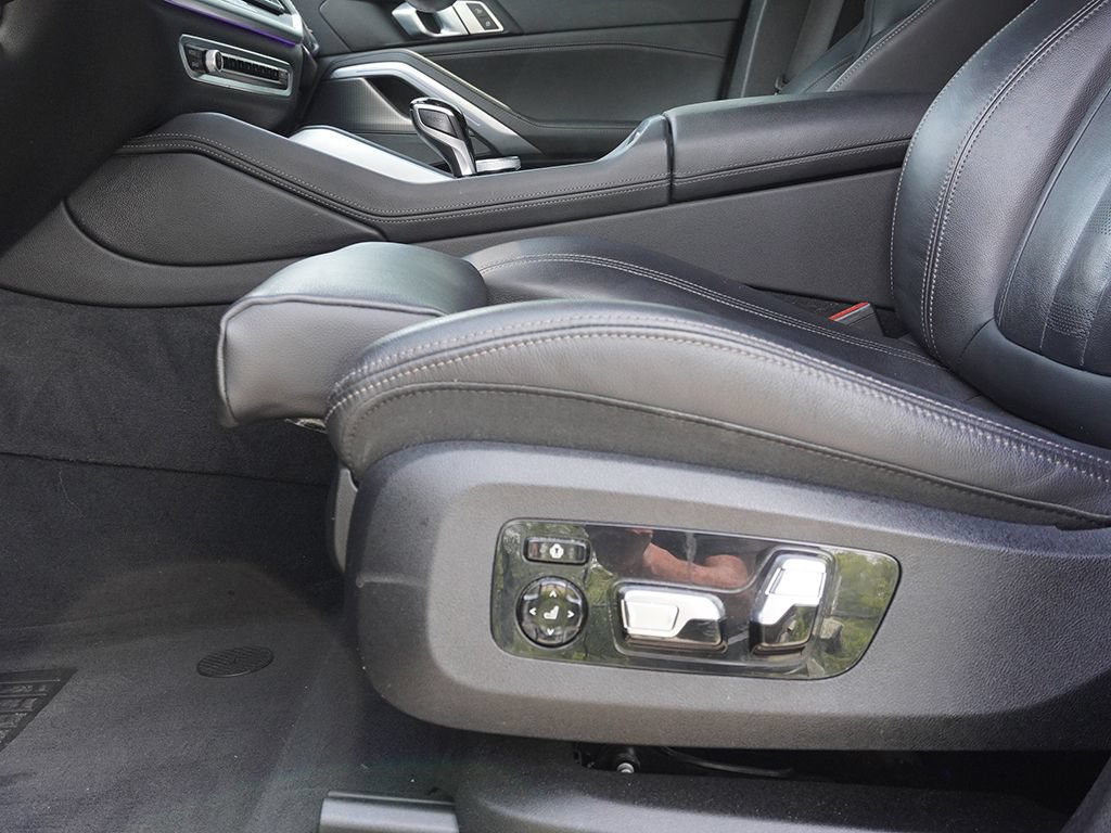 Used 2022 BMW X6 xDrive40i w/ M Sport Package AWD/4WD image 30