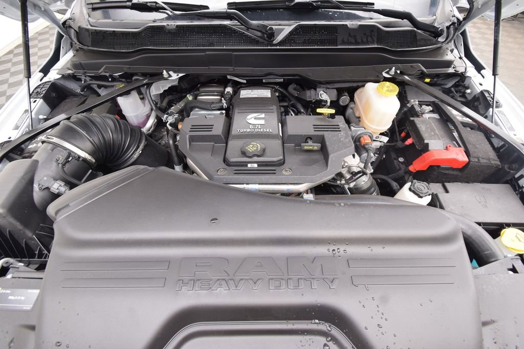 New 2024 RAM 5500 Tradesman image 10