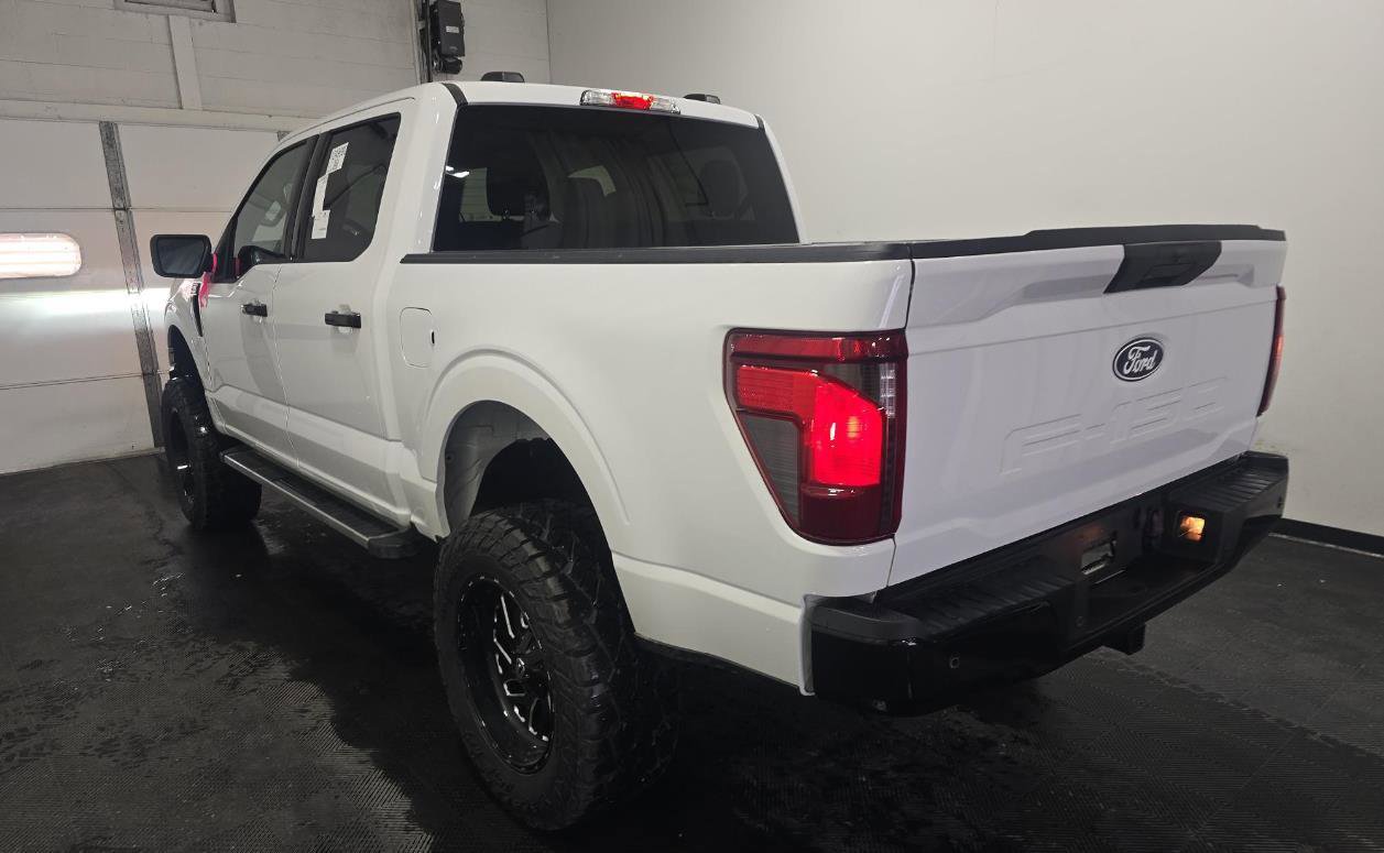 Used 2025 Ford F150 XLT w/ Equipment Group 301A Standard AWD/4WD image 5
